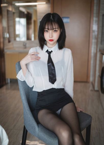 支配讲台_高清蓝光在线观看